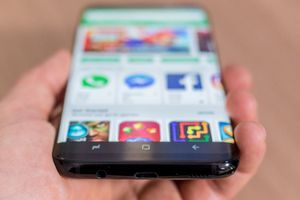 Огляд Samsung Galaxy S8 Plus: зовнішній вигляд і характеристики