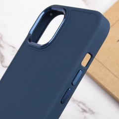 TPU чехол Bonbon Metal Style для Apple iPhone 13 (6.1") Синий / Cosmos blue