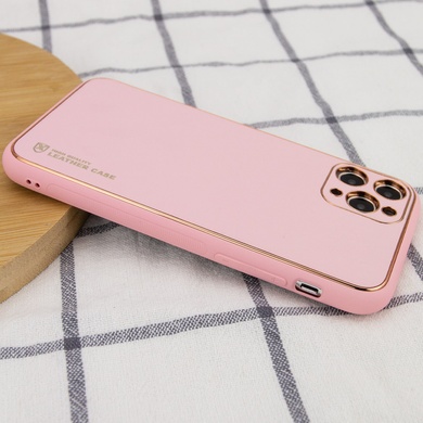 Кожаный чехол Xshield для Apple iPhone 12 Pro (6.1") Розовый / Pink