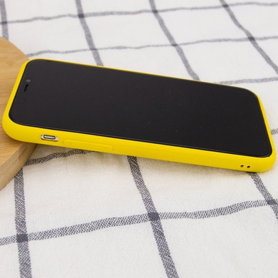 Кожаный чехол Xshield для Apple iPhone 13 Pro (6.1") Желтый / Yellow