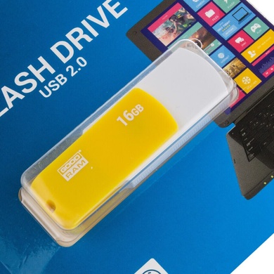 Флеш накопичувач USB 16GB GOODRAM UCO2 (UCO2-0160MXR11), Белый / Оранжевый